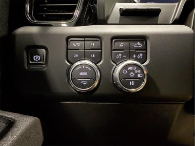 2024 GMC Sierra 3500HD 4WD Crew Cab Standard Bed AT4