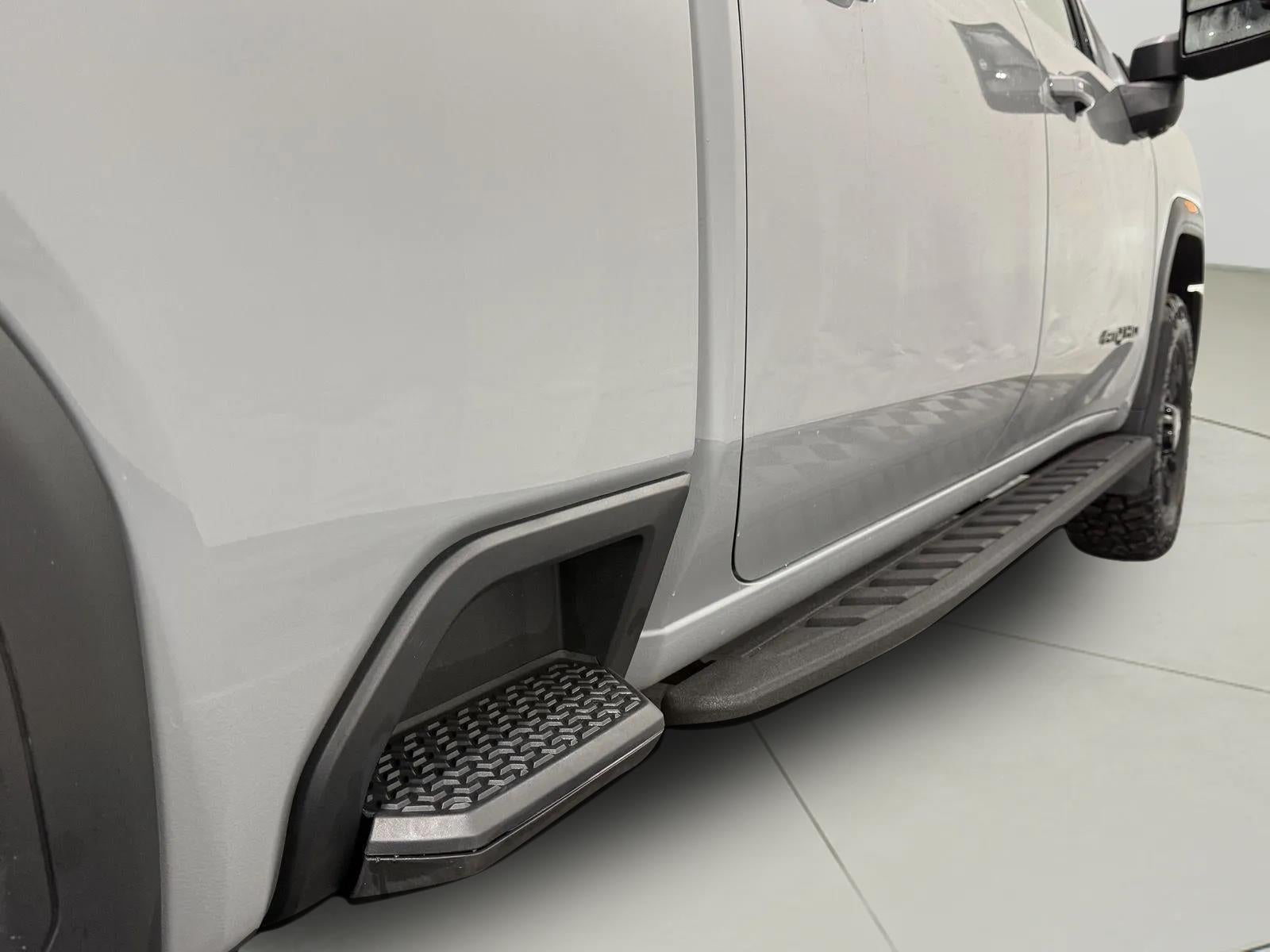 2024 GMC Sierra 3500HD 4WD Crew Cab Standard Bed AT4