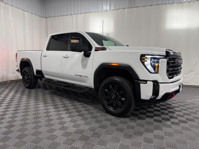2025 GMC Sierra 2500HD 4WD Crew Cab Standard Bed AT4