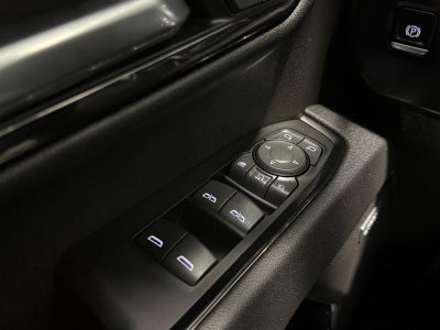 2025 GMC Sierra 2500HD 4WD Crew Cab Standard Bed AT4
