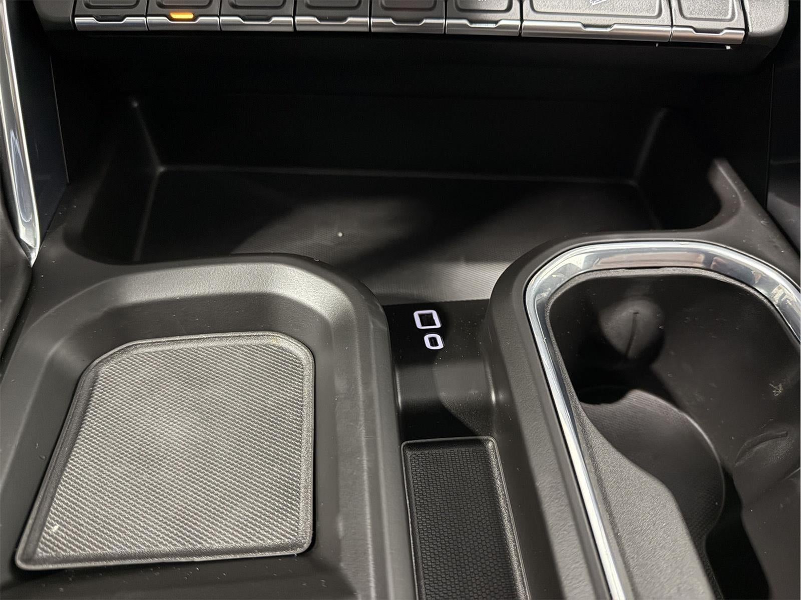 2025 GMC Sierra 2500HD Crew Cab, Standard Bed, Denali Ultimate, 4WD