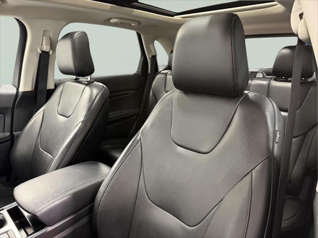 2020 Ford Edge Titanium