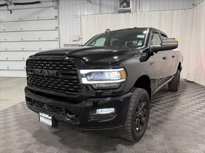 2022 RAM 2500 Big Horn Crew Cab 4x4 6'4' Box