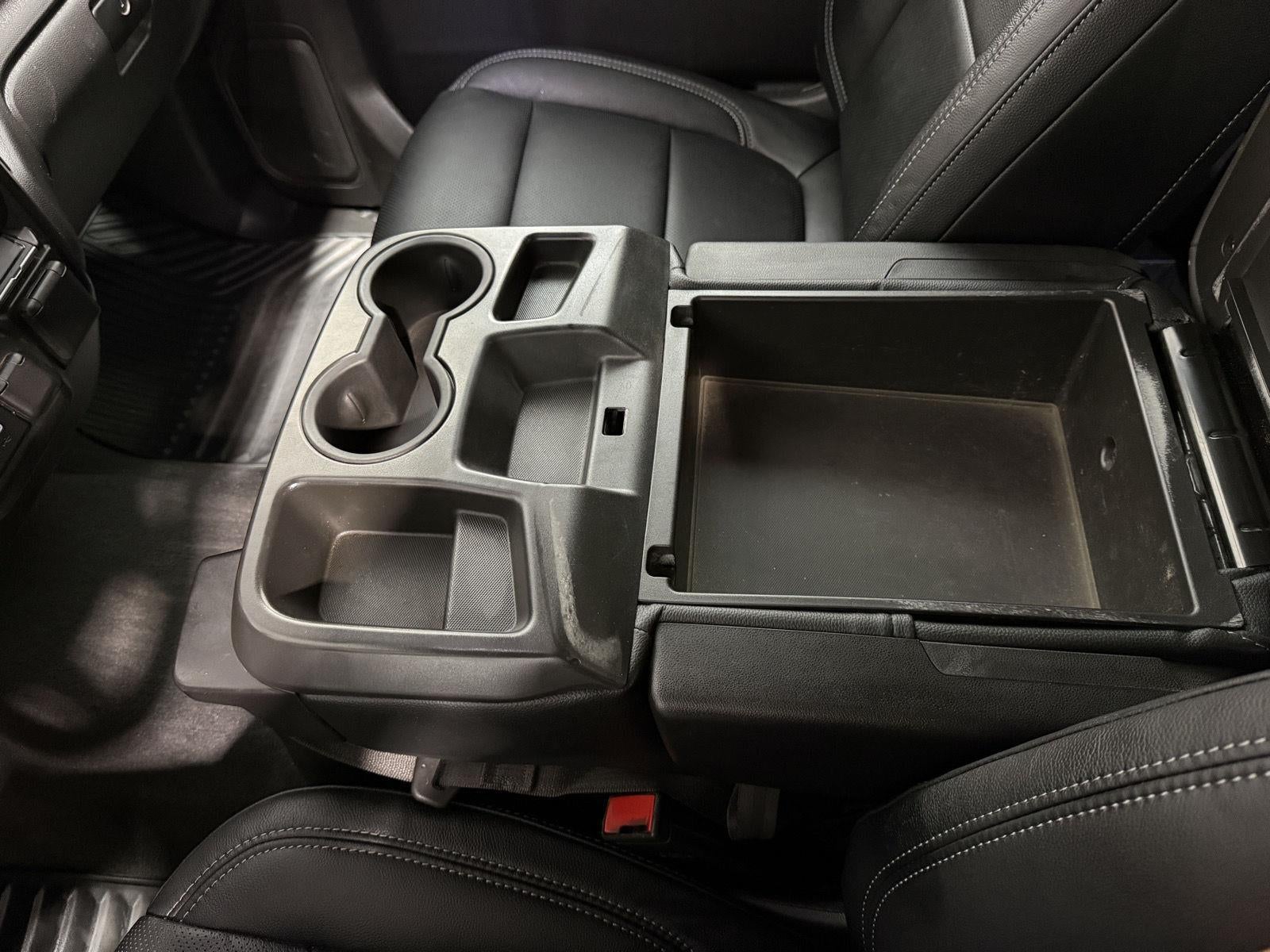 2021 Chevrolet Silverado 1500 4WD Crew Cab Short Bed Custom
