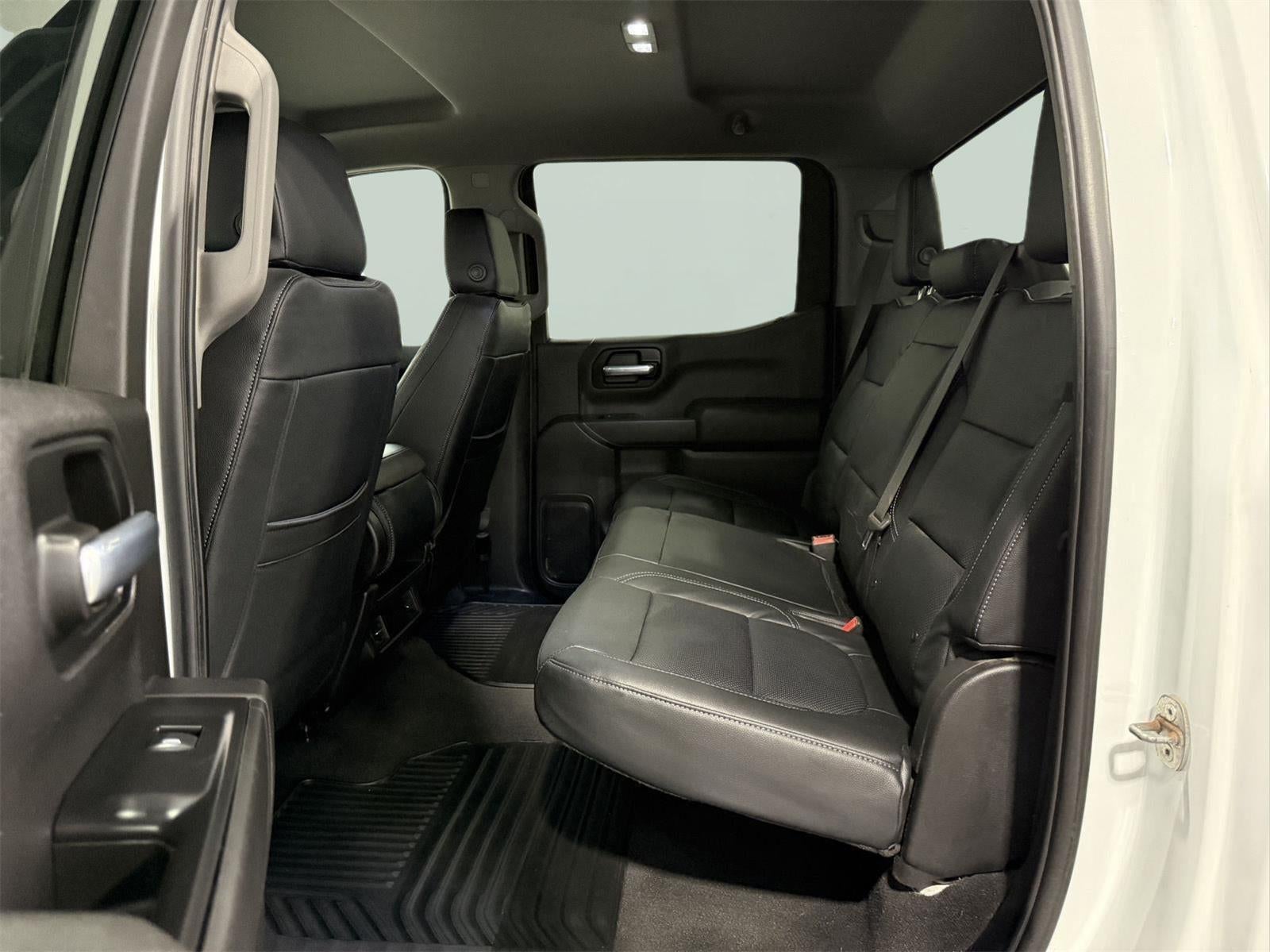 2021 Chevrolet Silverado 1500 4WD Crew Cab Short Bed Custom