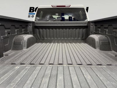 2021 Chevrolet Silverado 1500 4WD Crew Cab Short Bed Custom