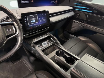 2024 Lincoln Nautilus Reserve