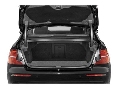 2023 Volvo S60 B5 Plus Dark Theme