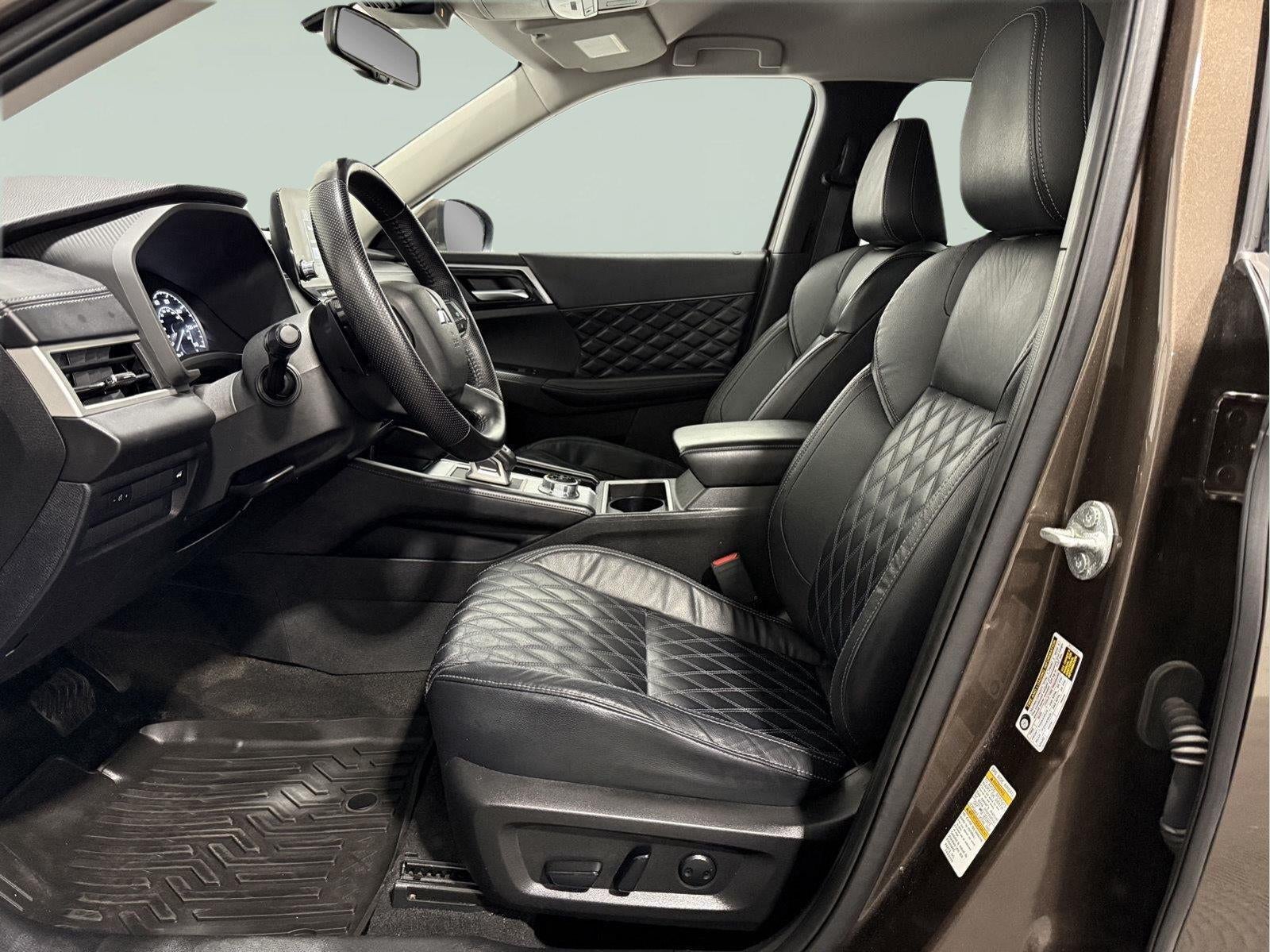 2022 Mitsubishi Outlander SEL Special Edition 2WD