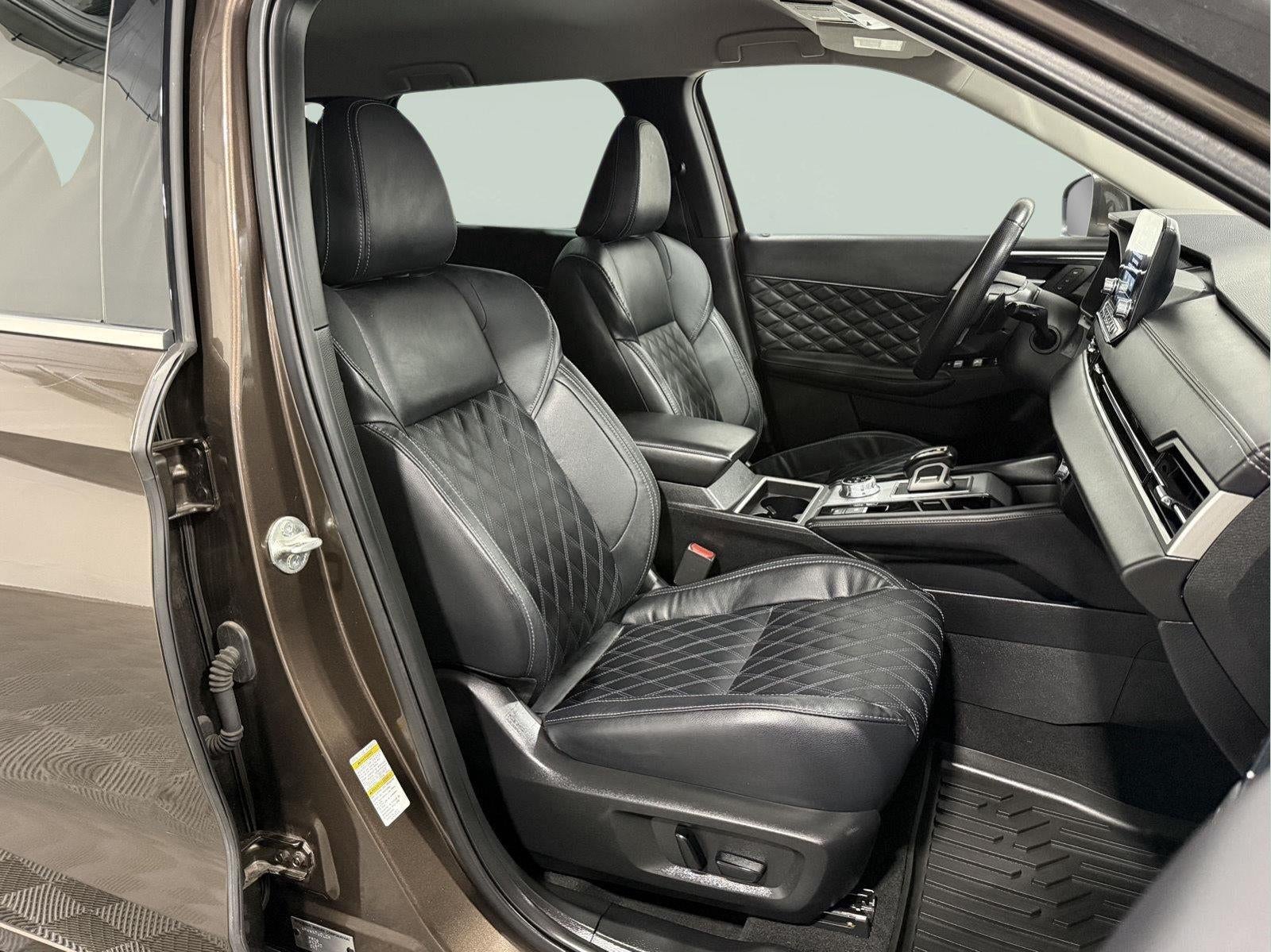 2022 Mitsubishi Outlander SEL Special Edition 2WD