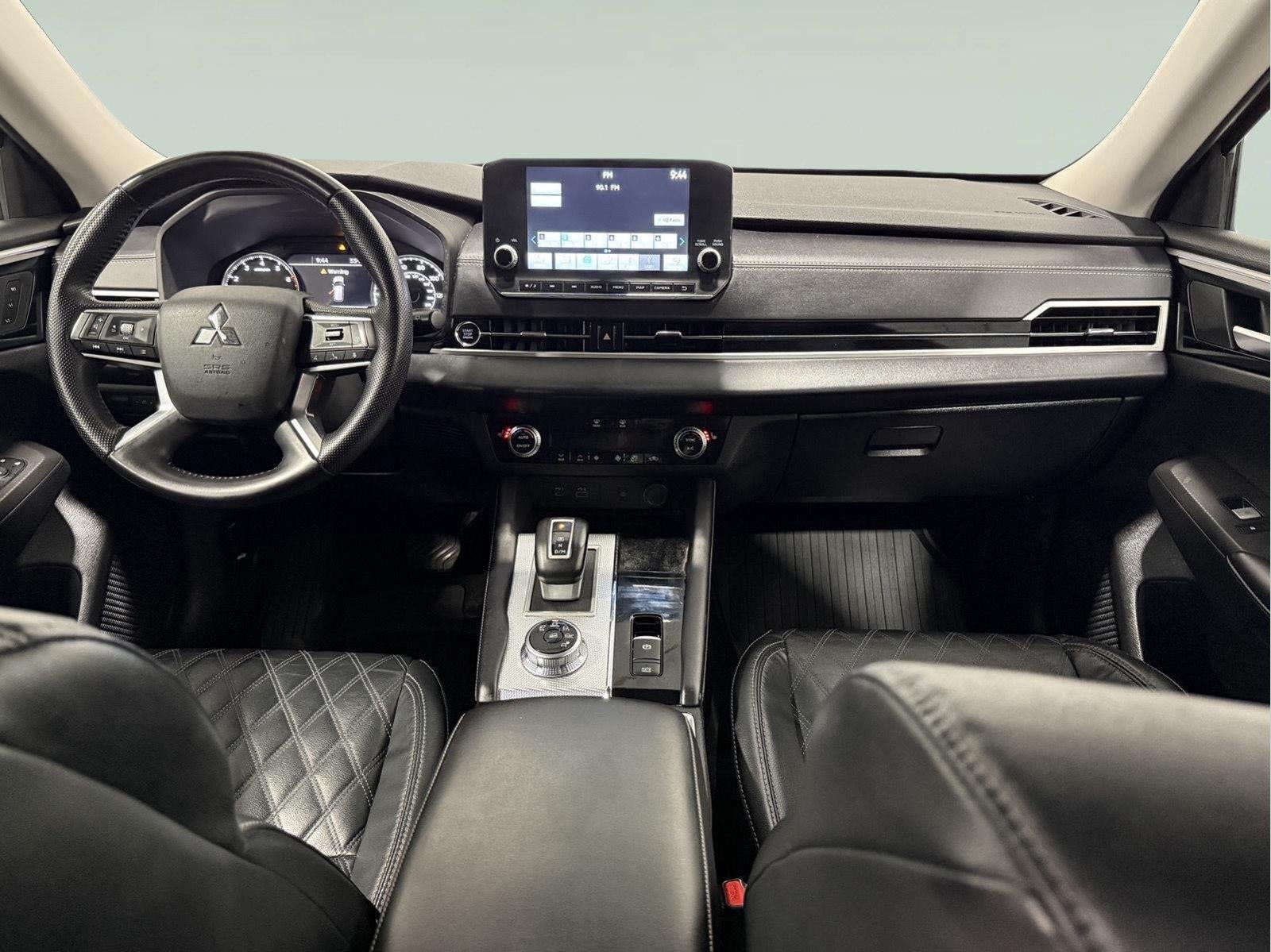2022 Mitsubishi Outlander SEL Special Edition 2WD