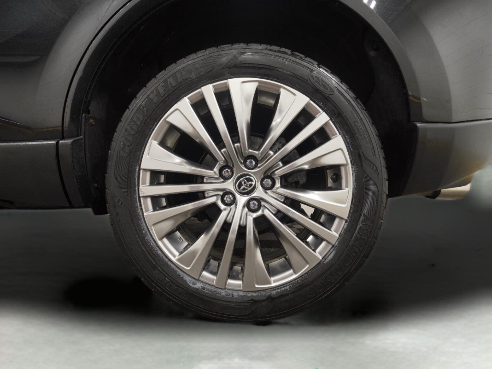 2021 Toyota Venza XLE