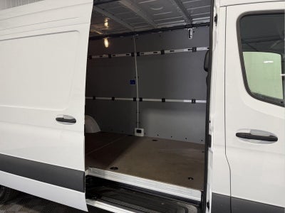2025 Mercedes-Benz Sprinter 2500 High Roof 4-Cyl Diesel