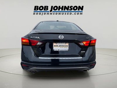 2020 Nissan Altima 2.5 SR