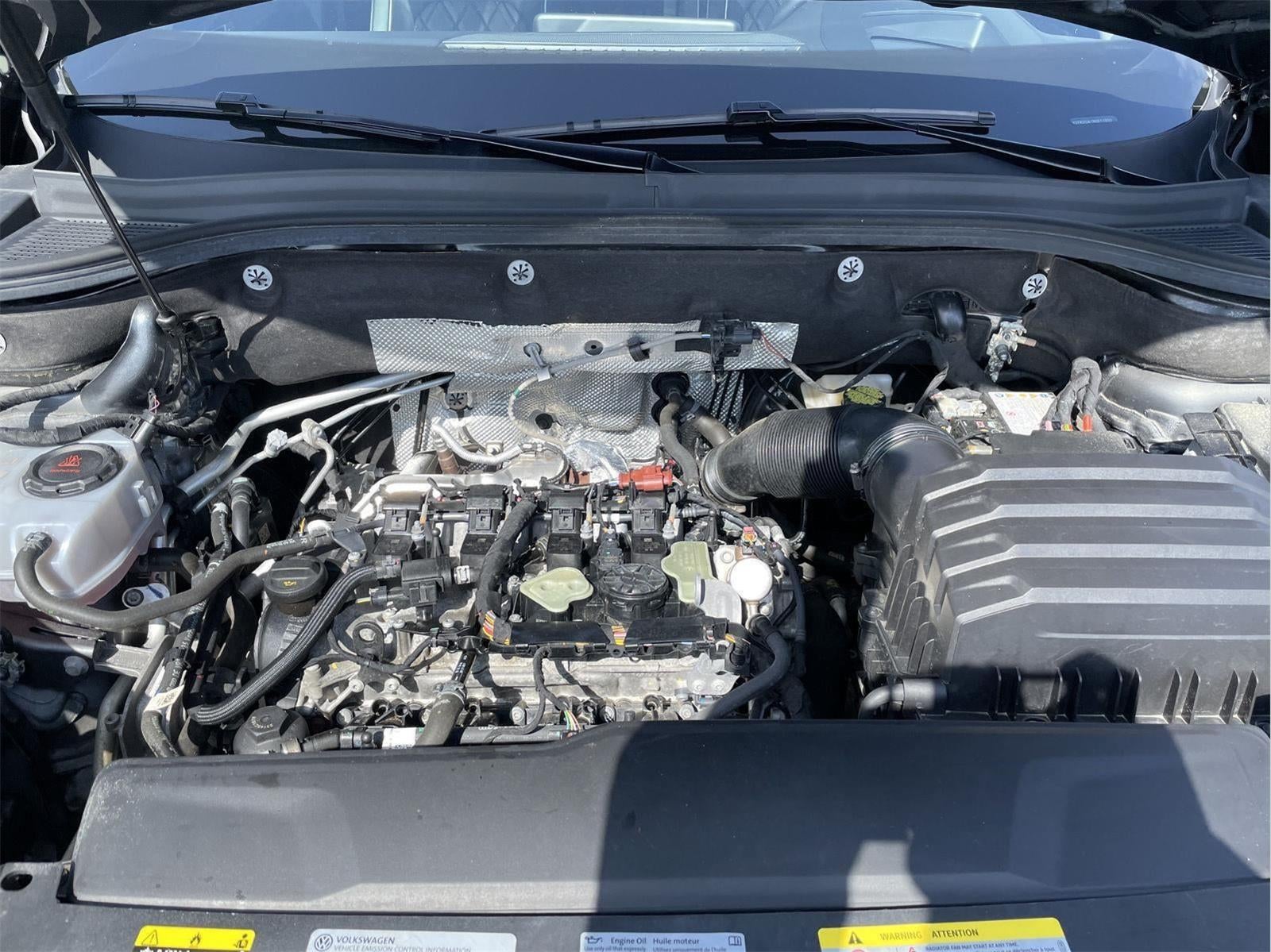 2024 Volkswagen Atlas 2.0T SEL Premium R-Line