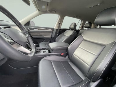 2022 Volkswagen Atlas 2.0T SE w/Technology