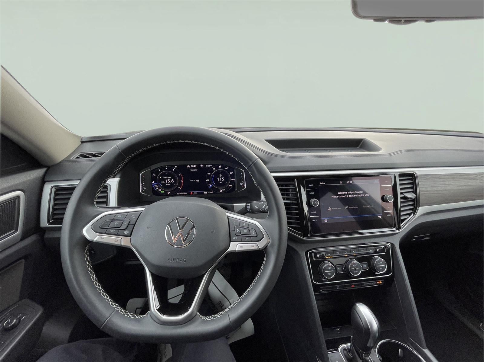 2022 Volkswagen Atlas 2.0T SE w/Technology