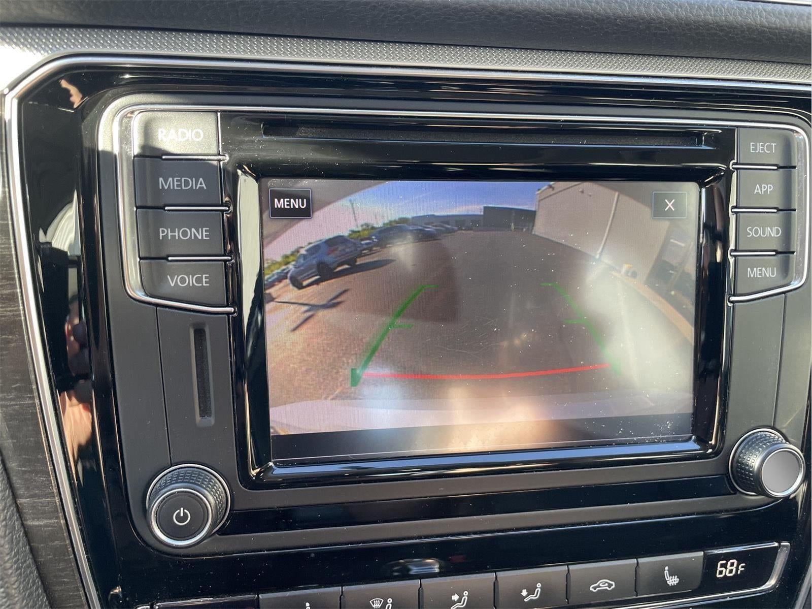2018 Volkswagen Passat 2.0T SE
