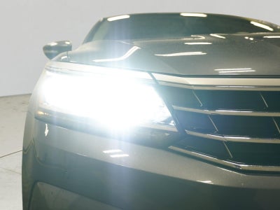 2018 Volkswagen Passat 2.0T SEL Premium