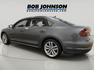 2018 Volkswagen Passat 2.0T SEL Premium
