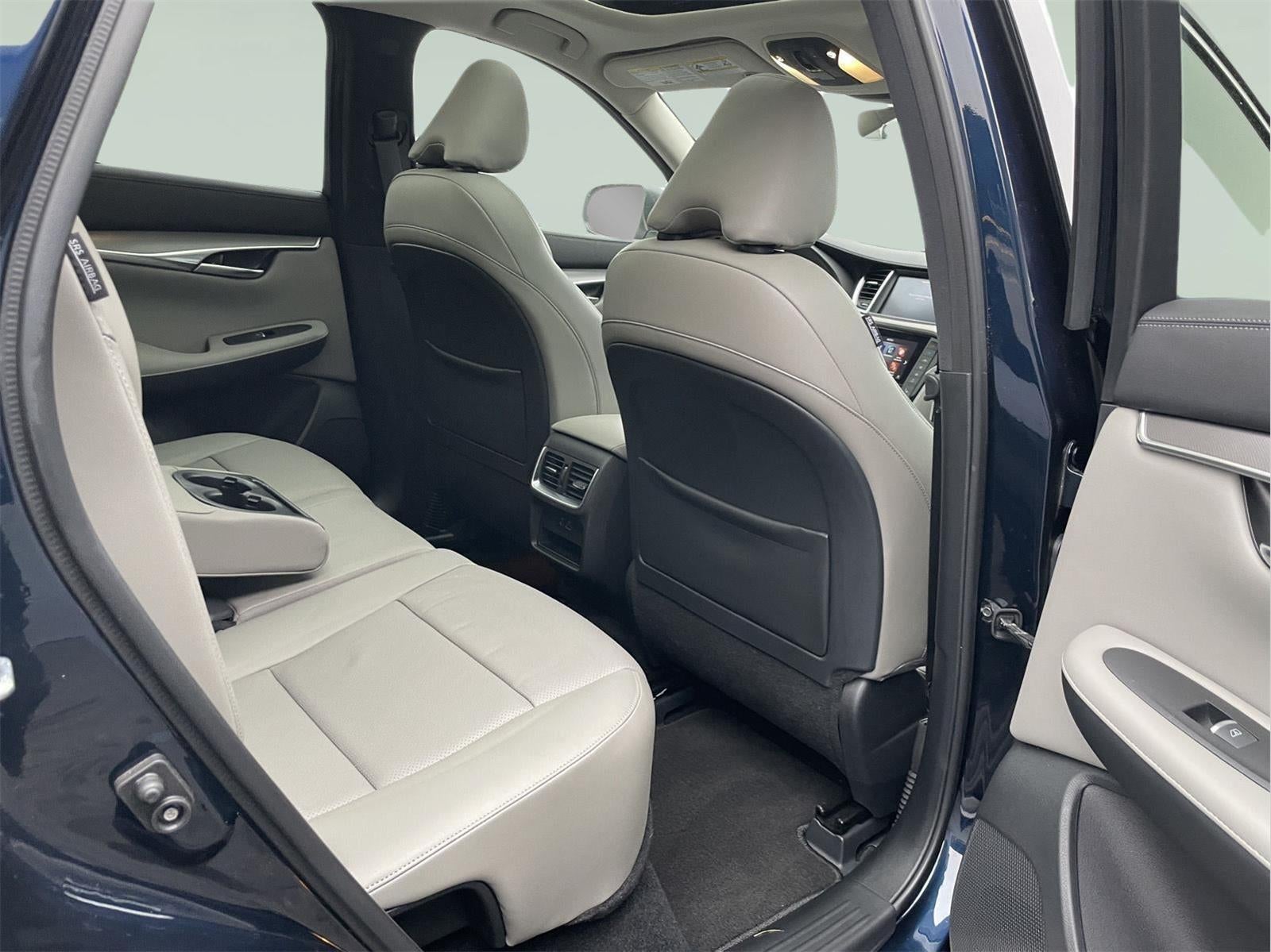 2023 INFINITI QX50 LUXE