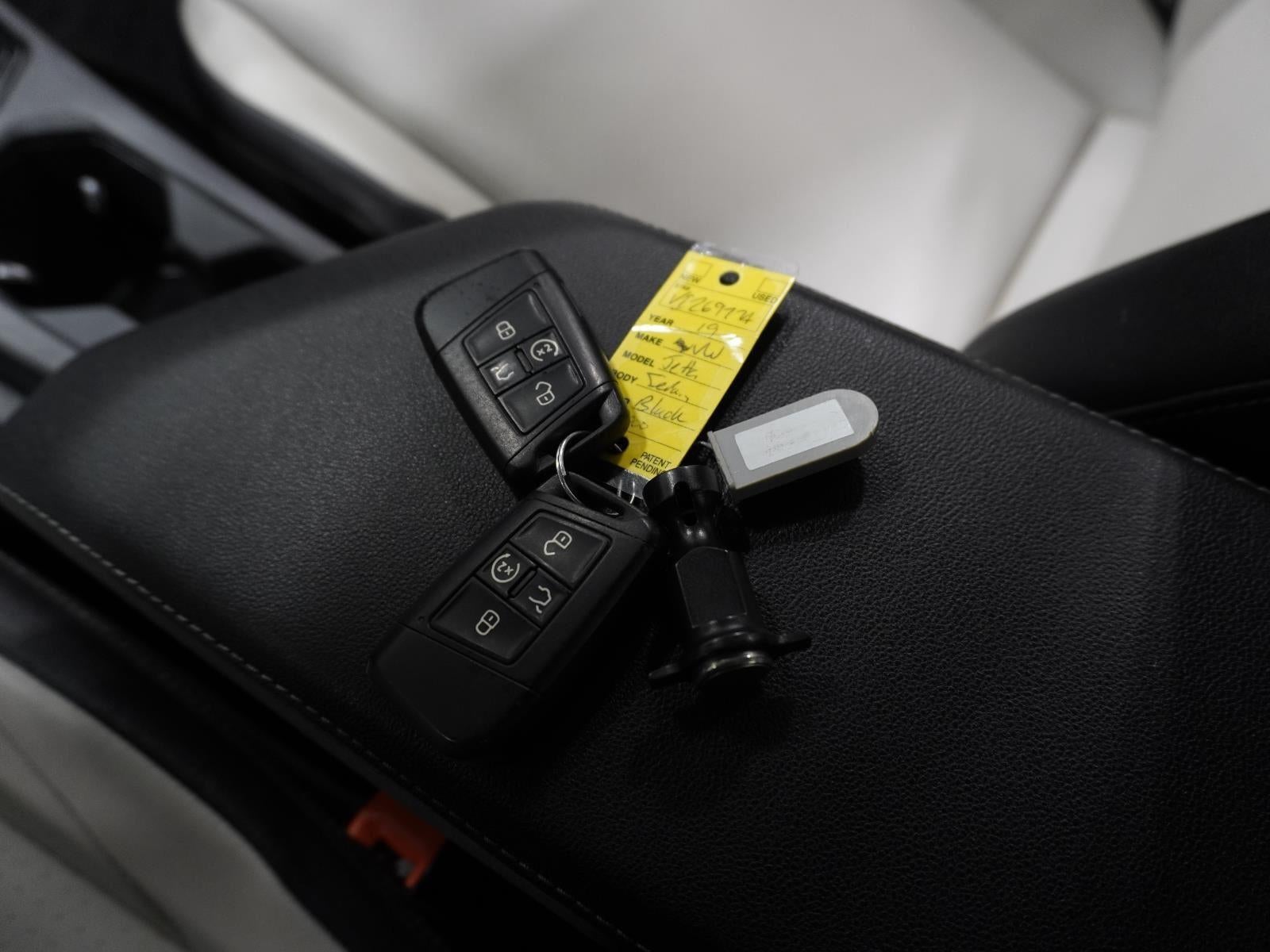 2019 Volkswagen Jetta R-Line