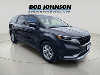 2023 Kia Carnival LX