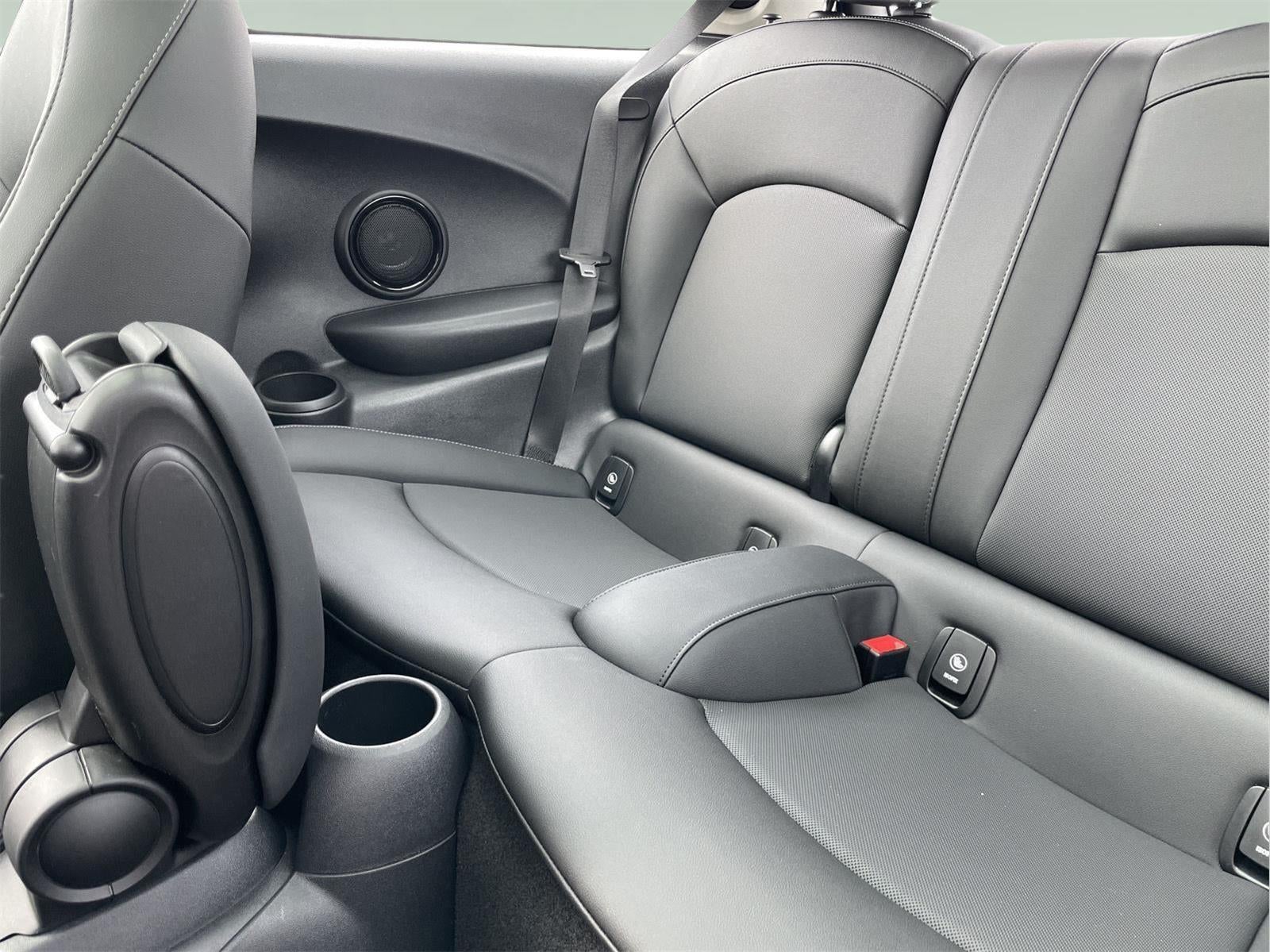 2024 MINI Hardtop 2 Door Cooper