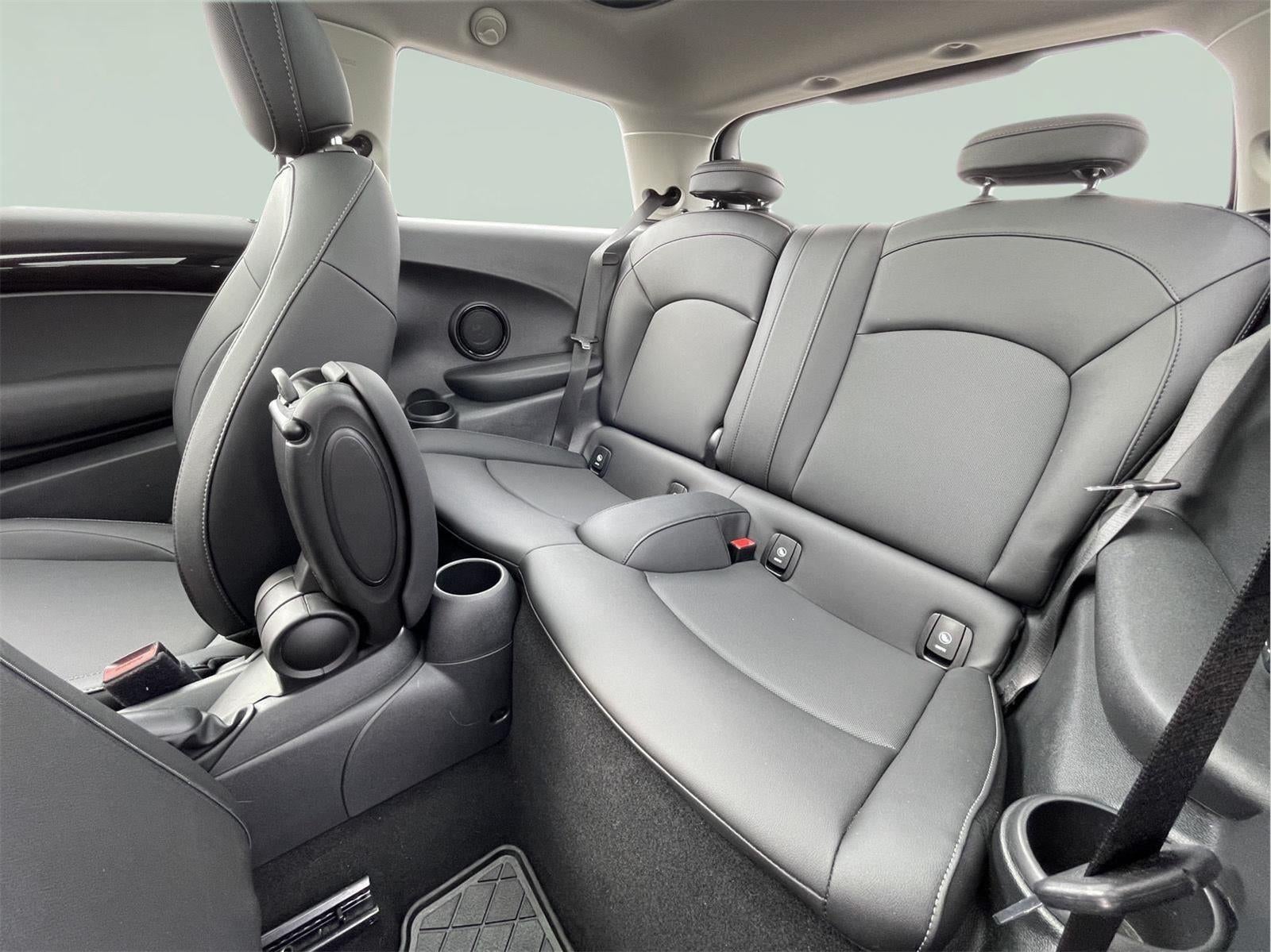 2024 MINI Hardtop 2 Door Cooper