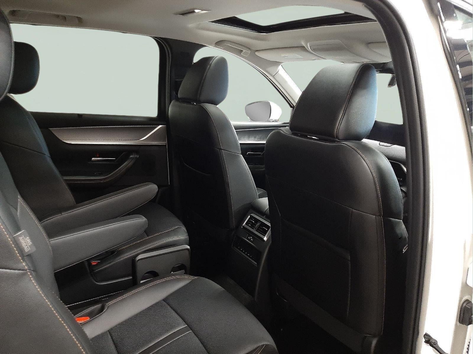 2025 Mazda Mazda CX-90 PHEV Preferred Package
