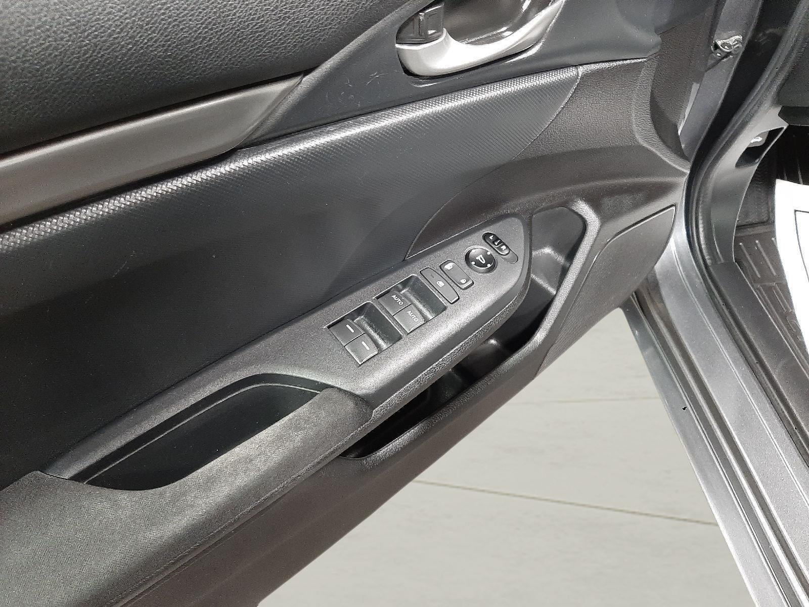 2018 Honda Civic Hatchback LX